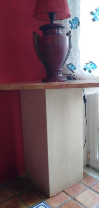 Mesa marmore de esquina