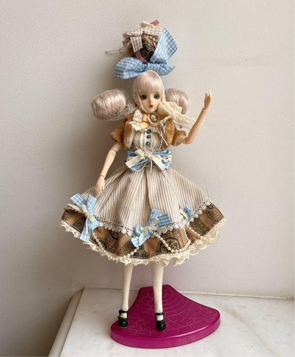 J-Doll: St Sauveur Fashion Collectible Doll Anime