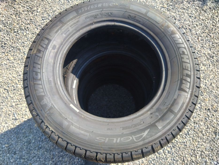 Opony michelin agilis 235/65/16C