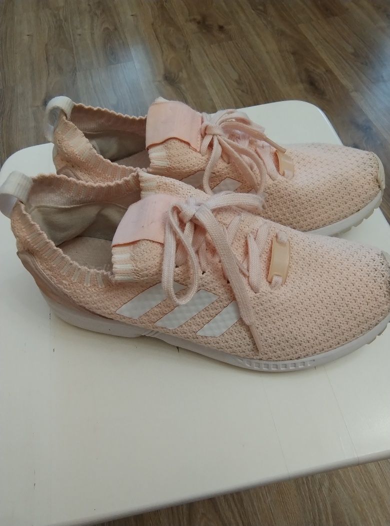 Buty sportowe damskie Adidas 40