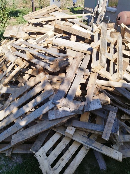 Продам доски поддоны на дрова