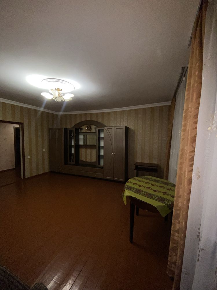 Продається будинок в місті Буринь