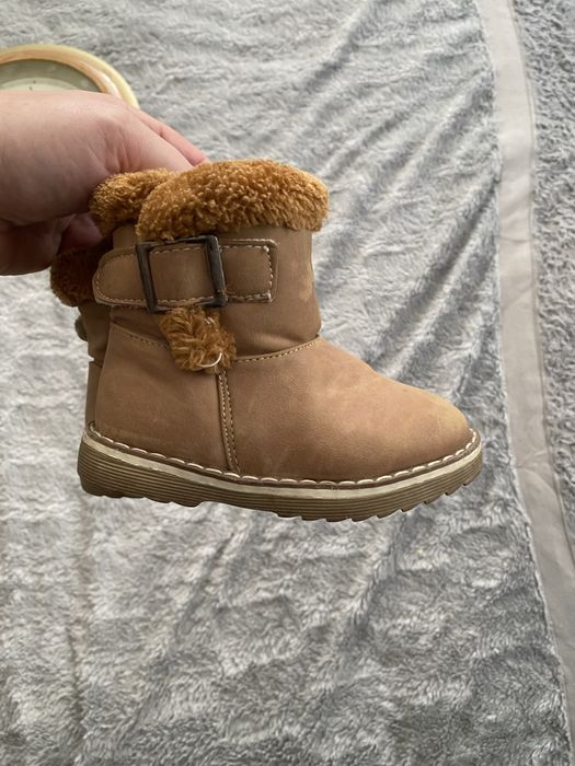 Чобітки угги 25 р