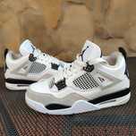 Новые кожанные кроссовки Nike Air Jordan 39 размер (сток Германия)