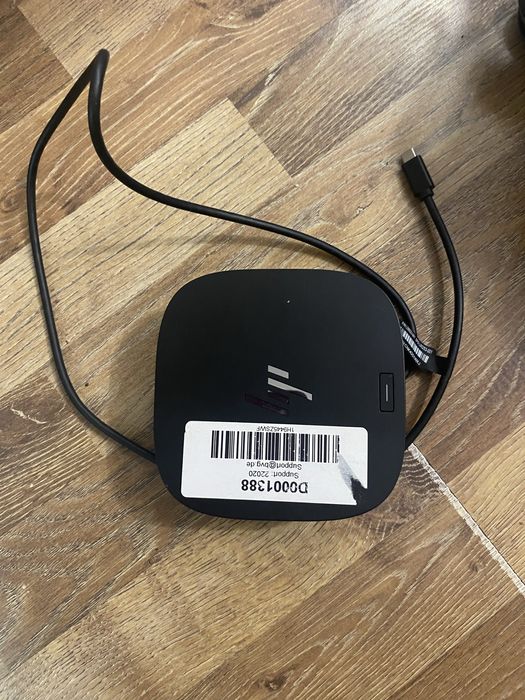 HP USB-C Dock (док-станція від Hewlett-Pascard