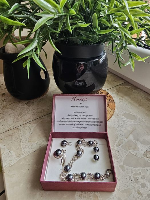 Komplet srebrny z hematytem