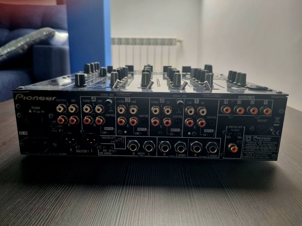 DJM 800 Pioneer .