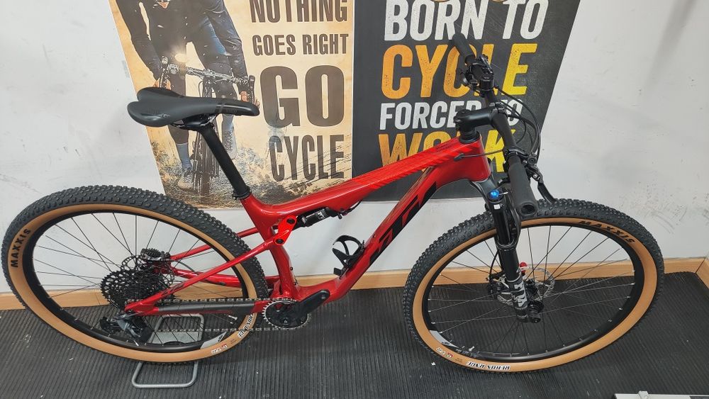 KTM Scarp Elite como nova