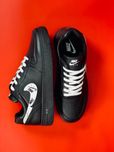 Женские кроссовки Nike Air Force 1 черные кожаные кроссовки найк