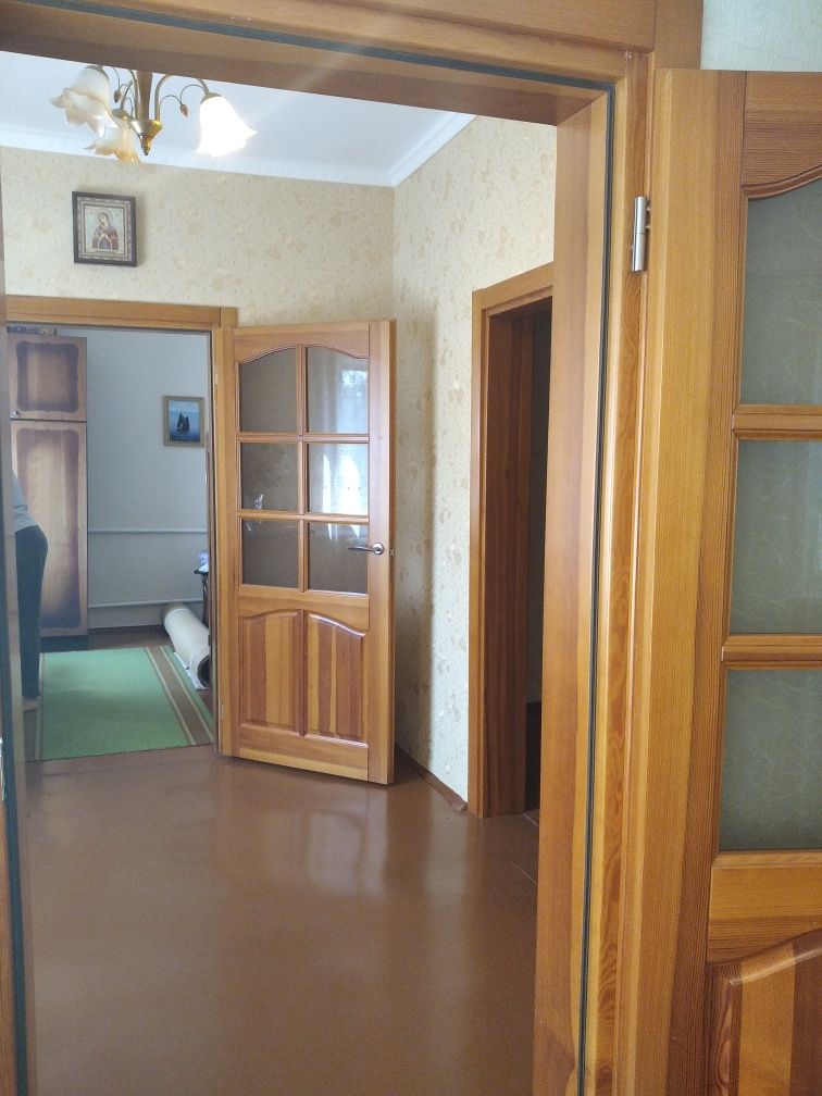 Бортничи. Центр. Продам ухоженный дом.