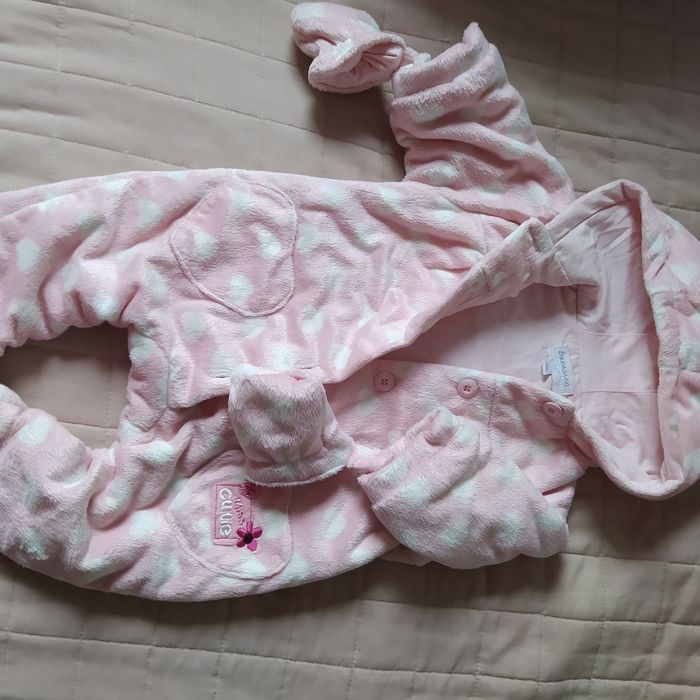 Kombinezon niemowlęcy z rękawiczkami, r. 3-6 m, Babaluno baby