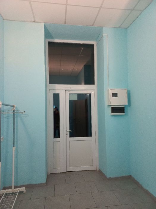 Оренда приміщення під салон/офіс на Виставці