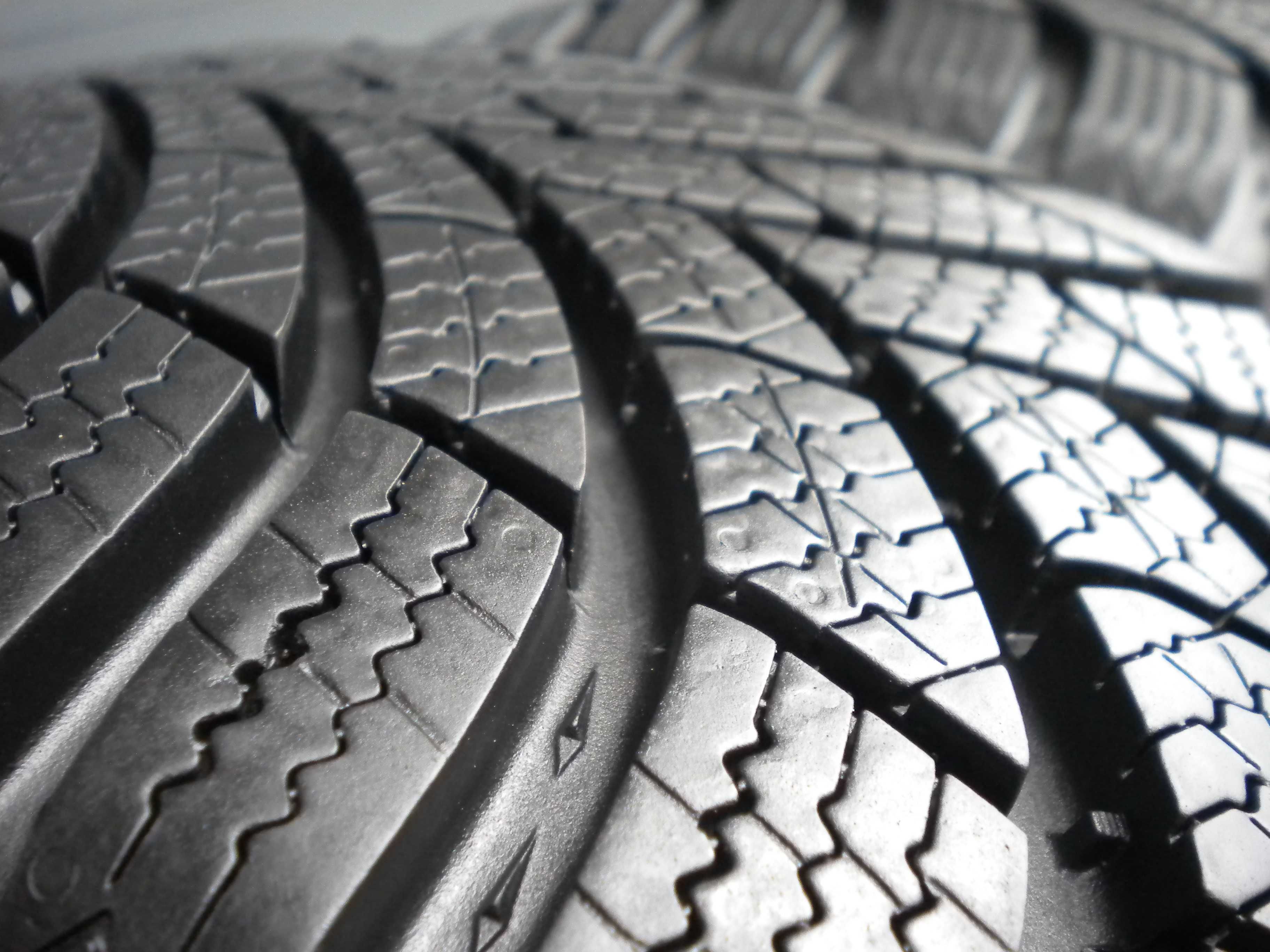 4x Opony zimowe 185/60R15 Semperit Speed-Grip 5 88T XL 23r J.Nowe PROM
