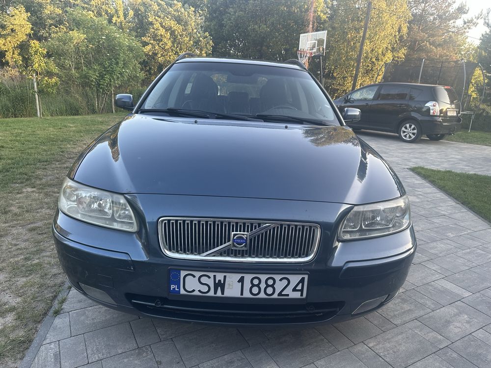 Volvo V70 2.4 d5 automat AWD