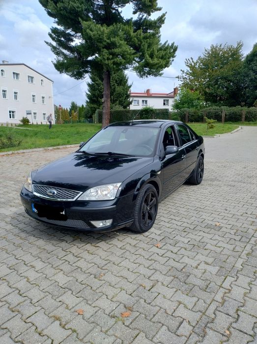 Ford mondeo MK3  1.8 benzyna 150 tkm