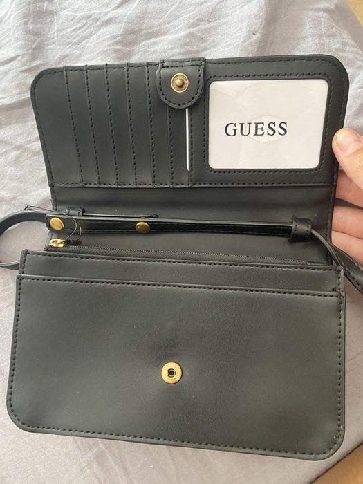 torebka guess na ramie