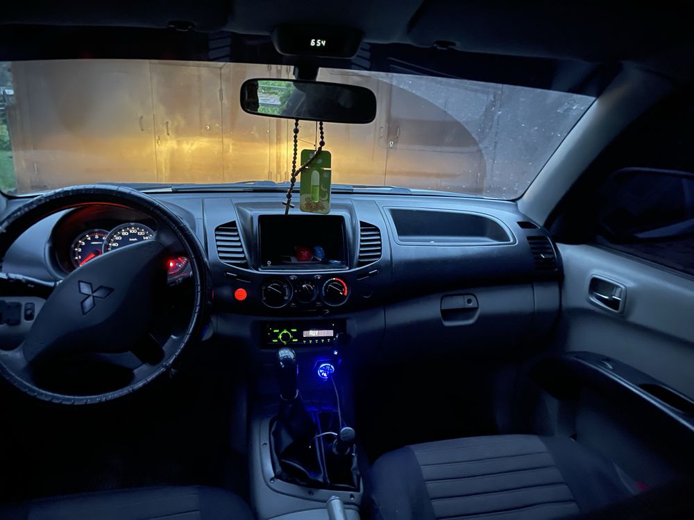 Mitsubishi L200 2008