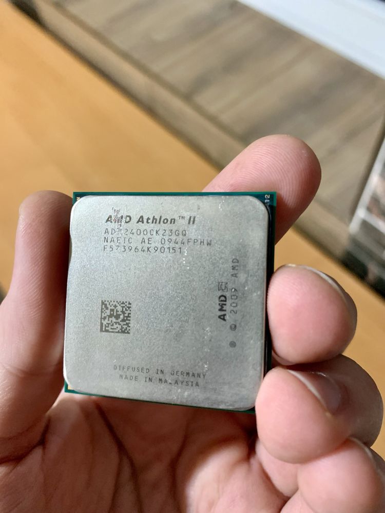 Процесор AMD Athlon 2