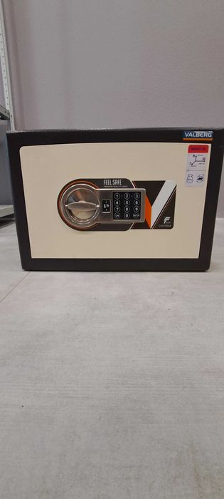 Продам Сейф Valberg    Карат 30Е