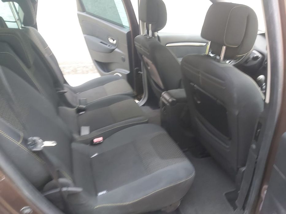 Renault megane scenic 2010