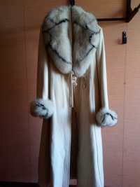 Пальто женское с мехом (размер 48-50, рост 170-175)