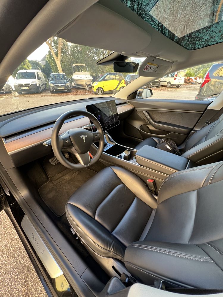 Alugo Tesla Model 3 TVDE
