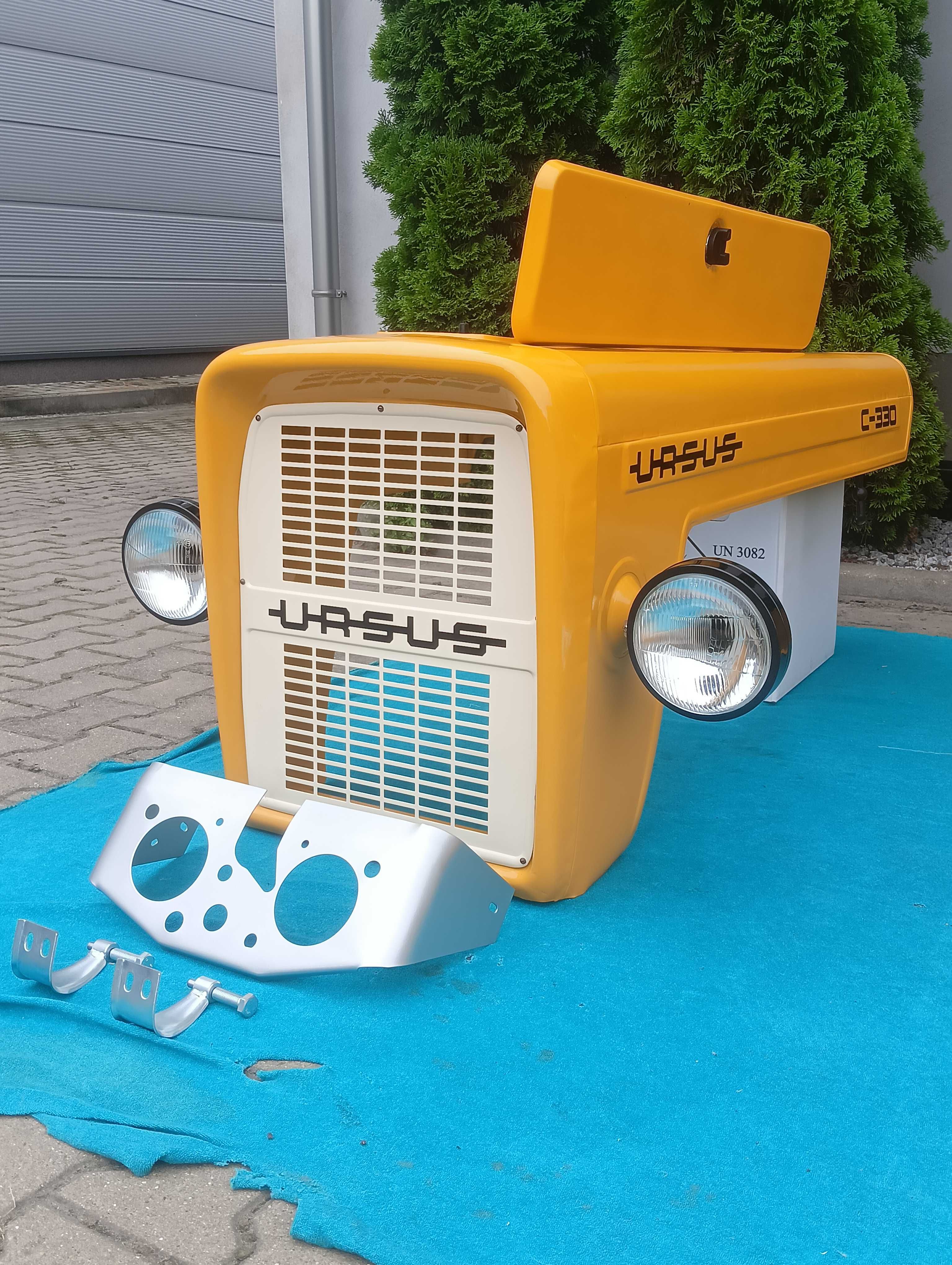 Maska Ursus C-330 malowana
