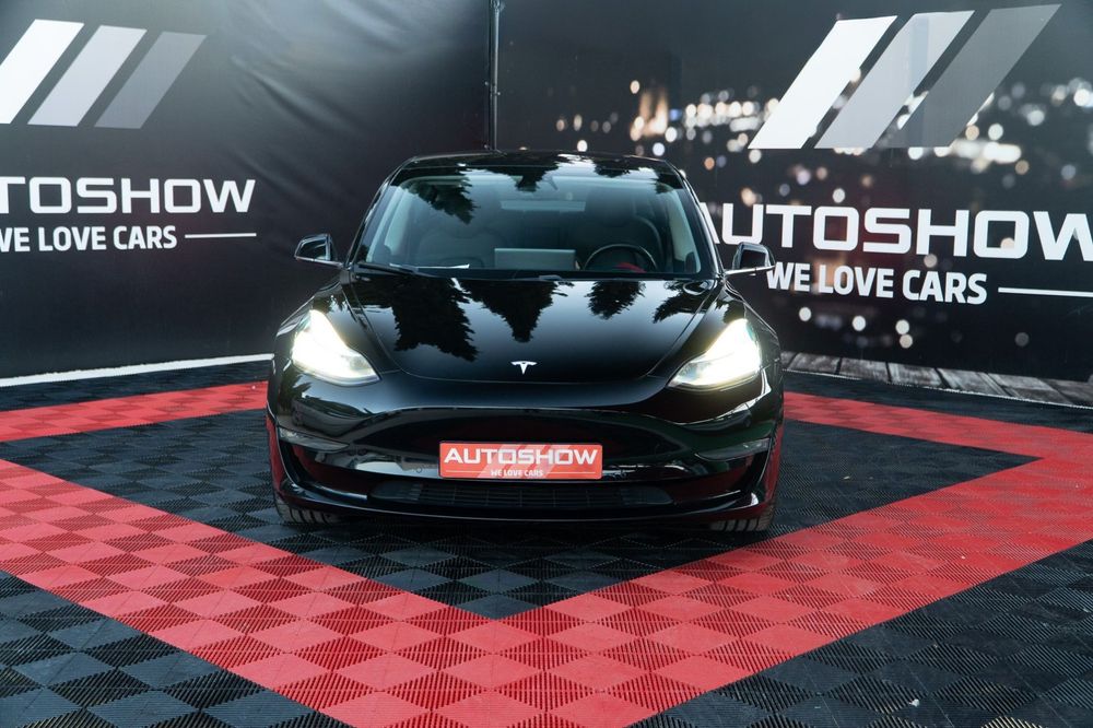 Tesla Model 3 Long-Range Dual Motor AWD