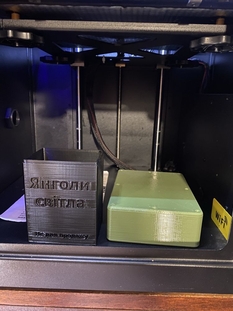 Продам 3D принтер