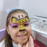 Pinturas faciais e modelagem de balões