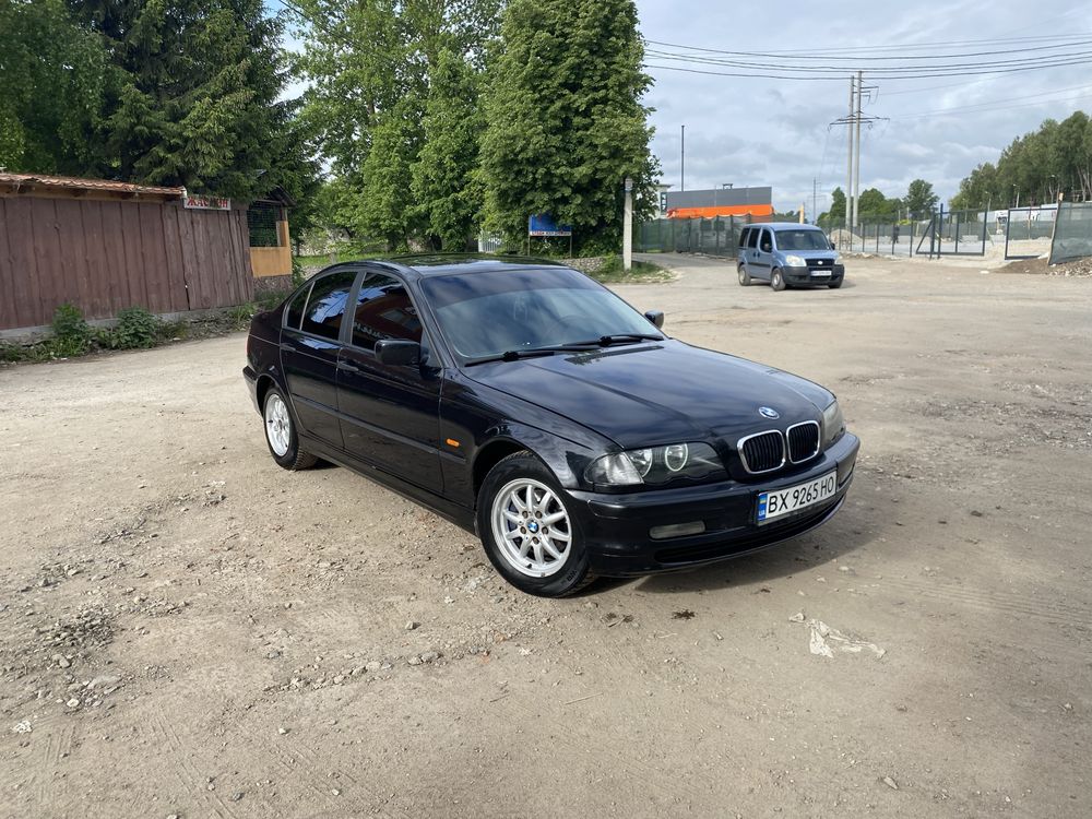 BMW  Е46 Чорний