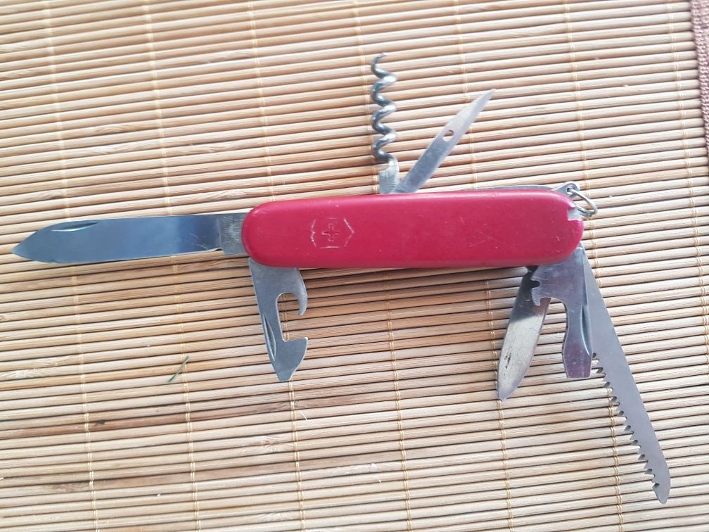 Scyzoryk VICTORINOX 1.3703