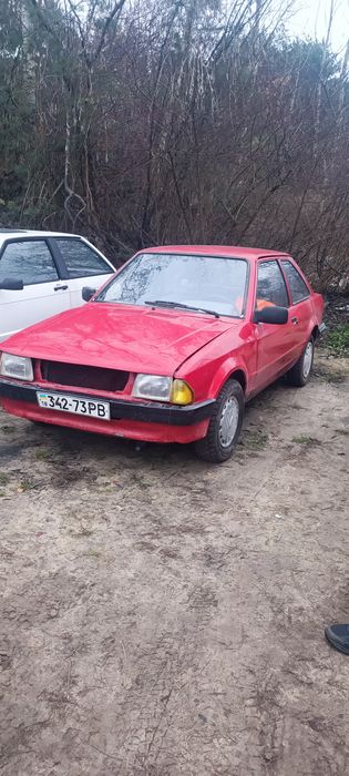 Продам Форд Ескорт