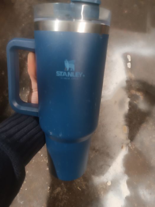 Copo da stanly usado