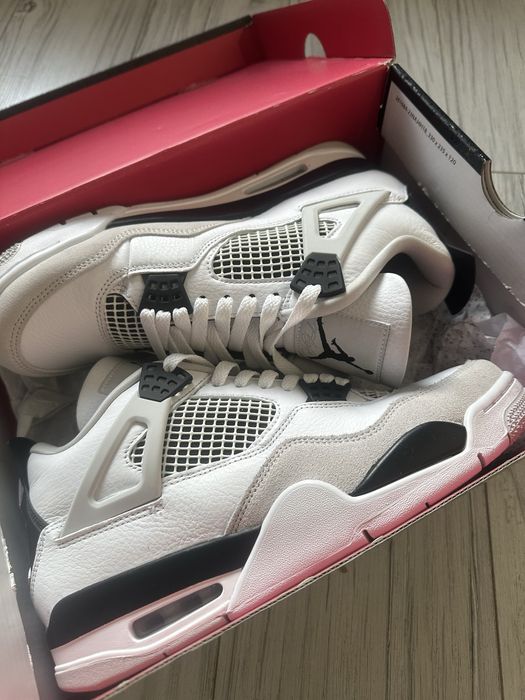 Nike air jordan 4 retro military black 42.5