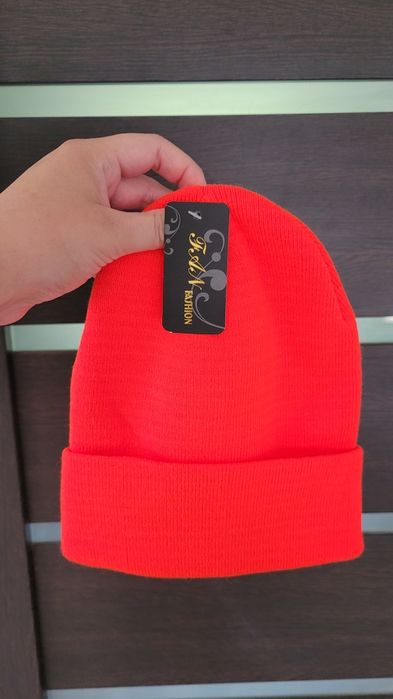 T.a.n fashion czapka pomarańczowa nowa