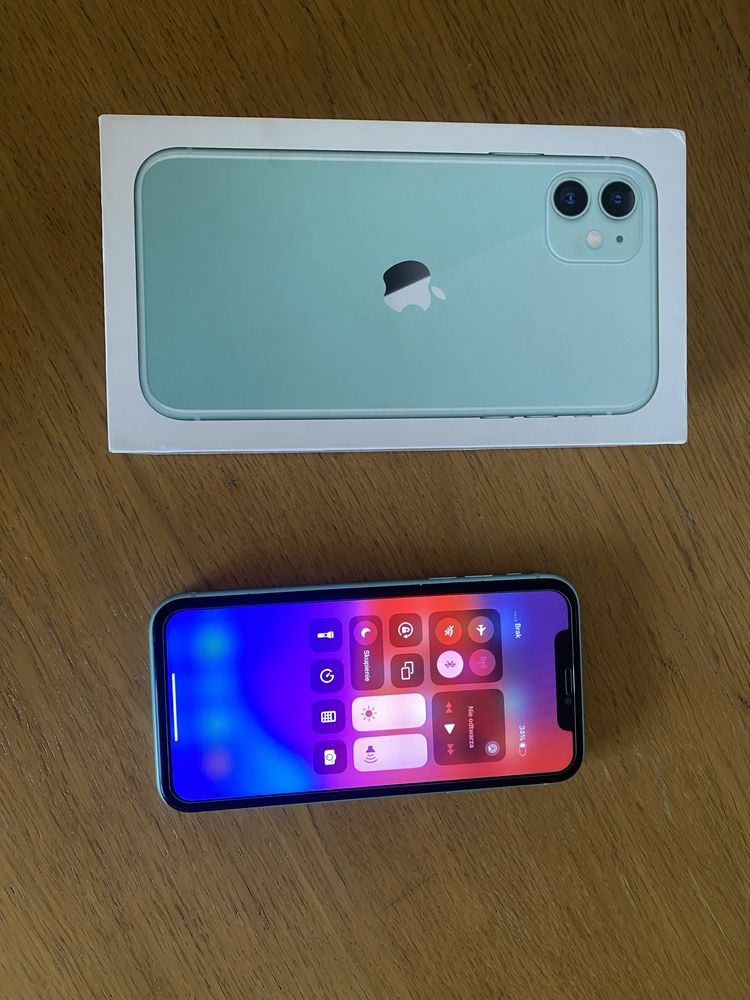 Iphone 11 128gb Turkusowy.