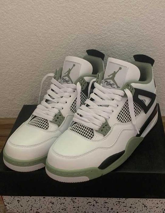 "Buty koszykówki "Nike_Air_Jordan_4_Retro_White_Seafoam_Roz.41