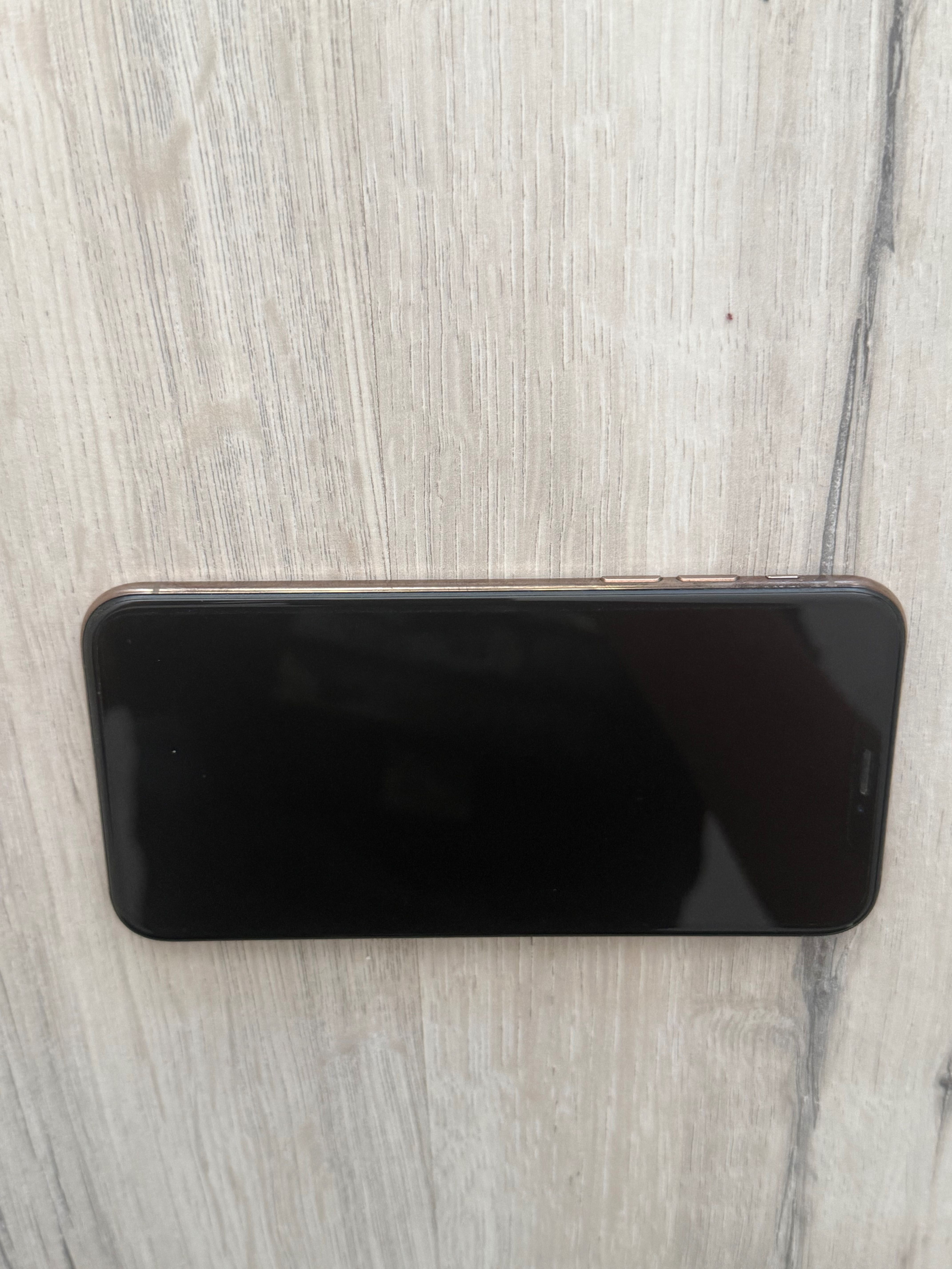 Iphone XS gold 64 GB wersja EU stan bdb