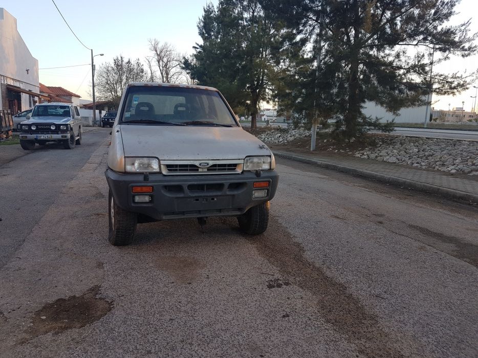 Nissan terrano 2 peças