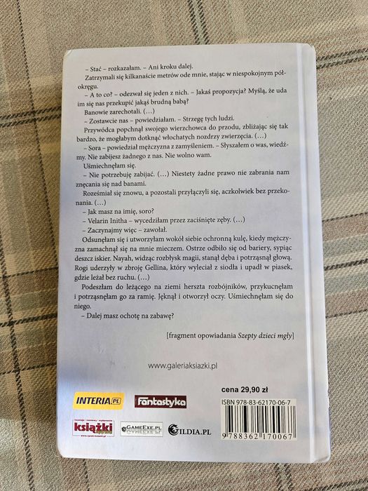 "Szepty dzieci mgły" Trudi Canavan