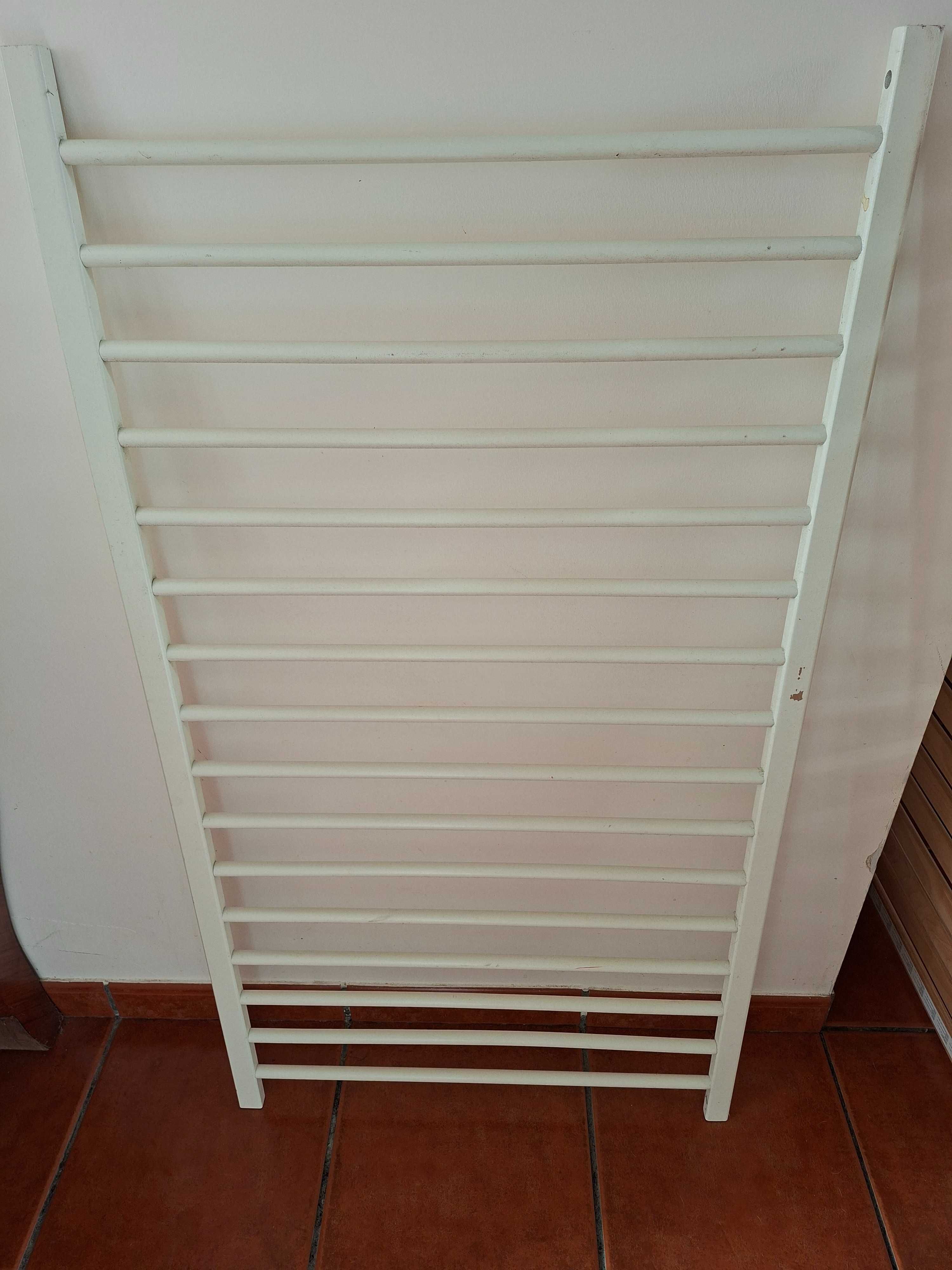Berço grades GULLIVER 60x120cm + Colchão Molaflex kids