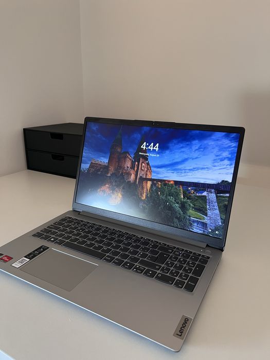 Portátil Lenovo IdeaPad 1 (Com Garantia)