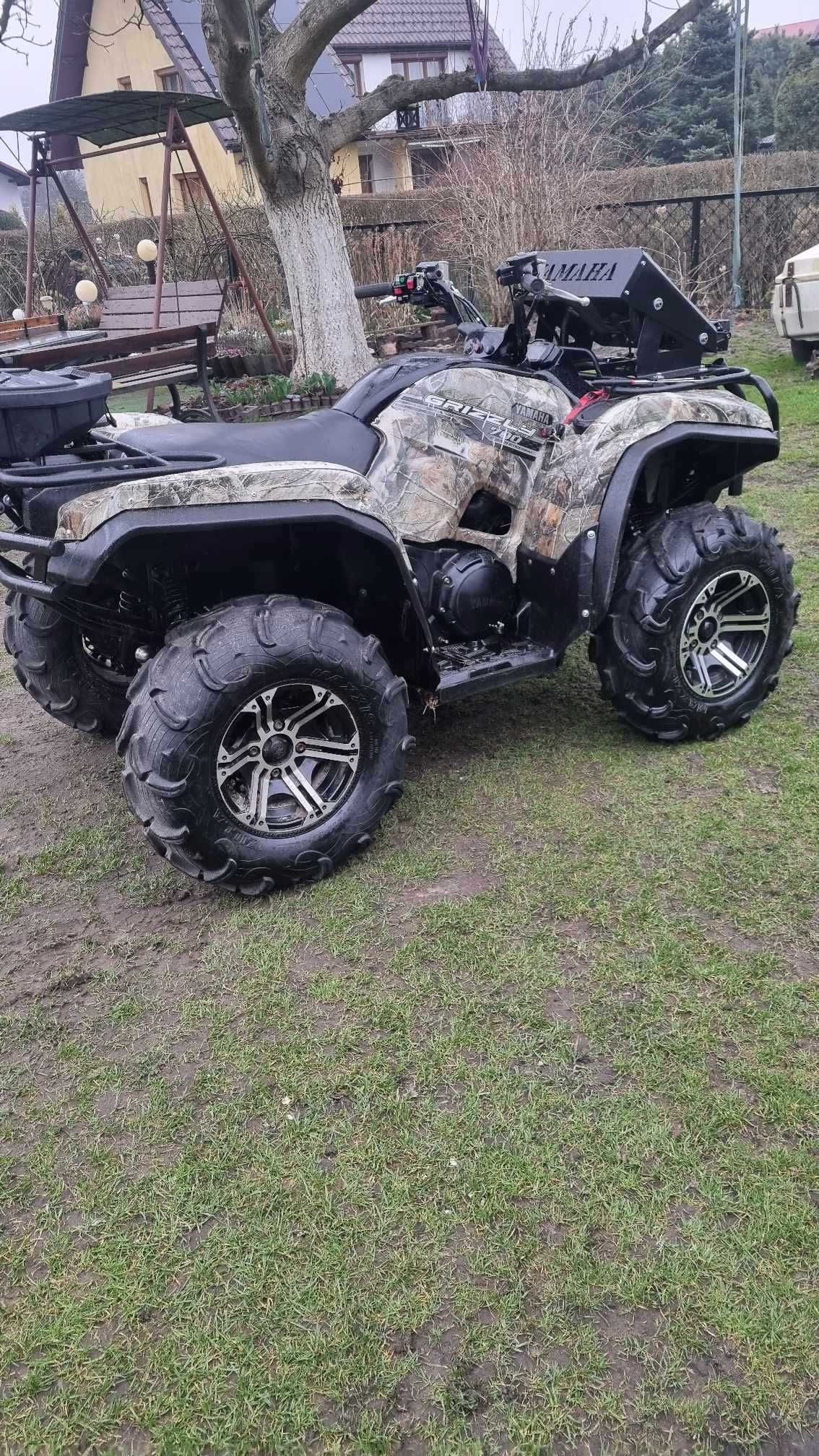 Yamaha grizzly 700