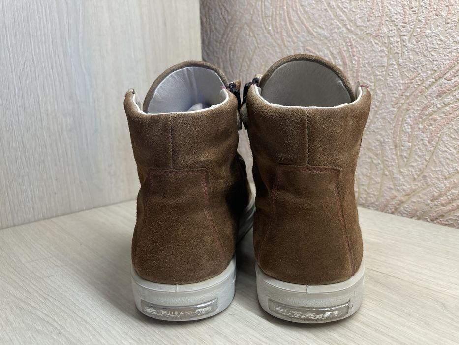 Кожаные кеды, ботинки, хайтопы Ricosta.