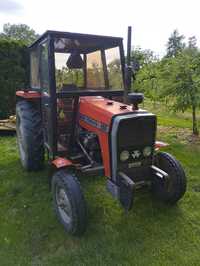 Massey Ferguson 255