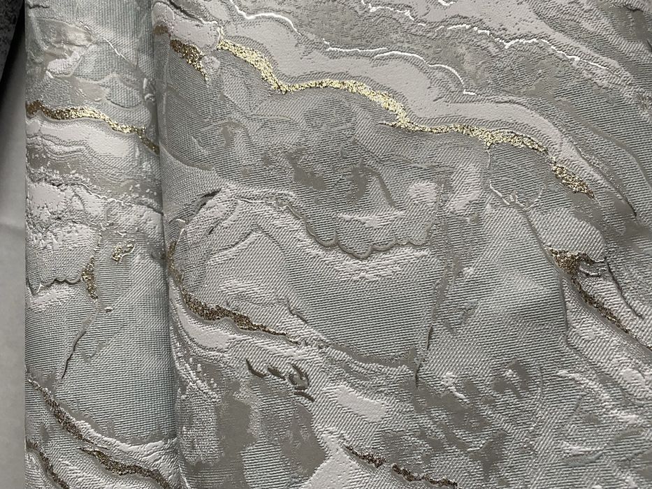 Продам шпалери вінілові