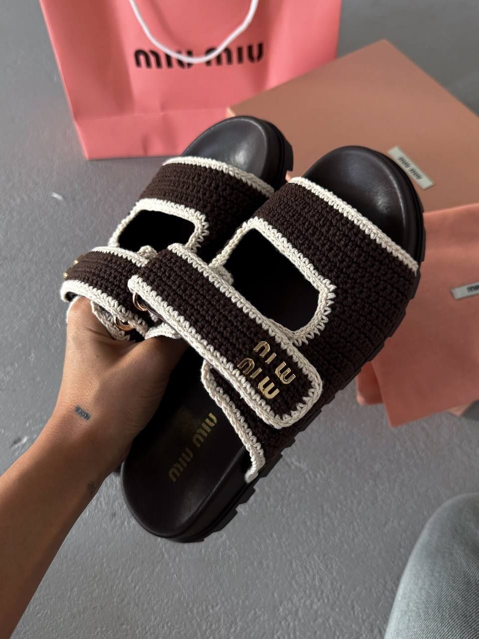 р36-41 Шльопанці Miu Women's Miu Crochet knit slides Beige Brown Black