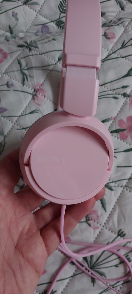 Słuchawki sony różowe nauszne