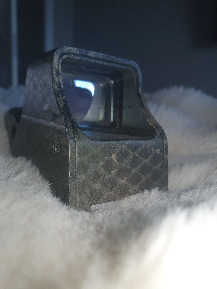 Коліматорний приціл Sight Mark